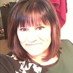 Meet your Posher, Lori